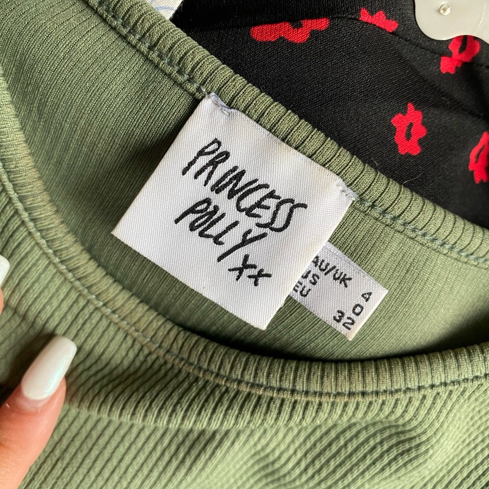 Green high neck crop top - Picture 3 of 3